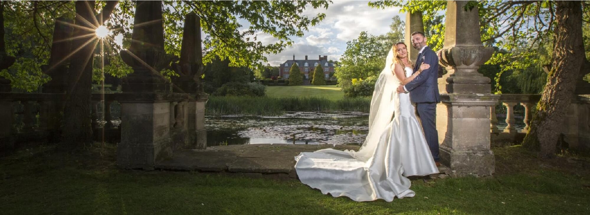 Wedding Photographer Warwickshire. Dunchurch Park photo shoot