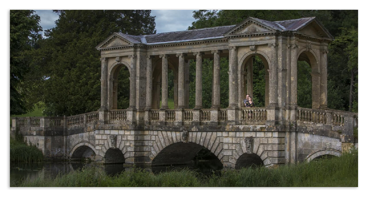 Wedding photographer covering Buckinghamshire - Stowe Gardens