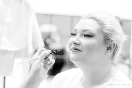 Crockwell Farm, Northamptonshire. Bridal preparations in the prep room