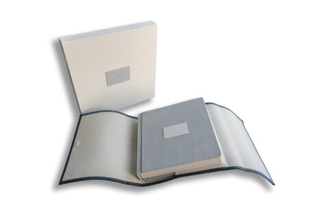 Manor by the Lake-Wedding Album. Image of the album in its presentation box.