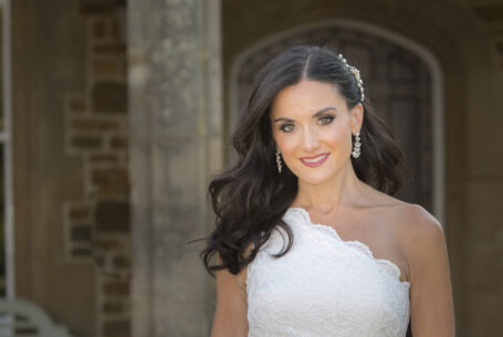 Posed style wedding images in today's world. Posed image of the bride