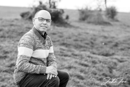 Pre-Wedding Shoot portrait of the groom Dunstable Downs in Bedfordshire