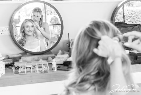 Bridal preparations for an Oxfordshire Wedding at Primrose Hill Farm