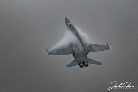 Photographer's Day Off. Boeing F/A-18E/F Super Hornet flying at RIAT 2025.