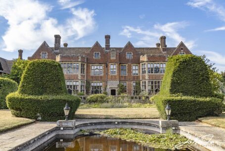 Wedding Photographer at Putteridge Bury Bedfordshire. Image of the venue by John Fox Wedding Photography.