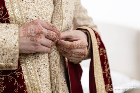 Indian wedding photographer in the Midlands