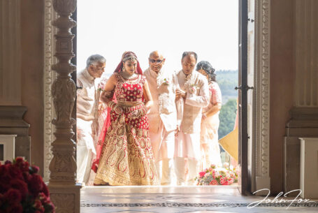 Indian wedding photographer in the Midlands