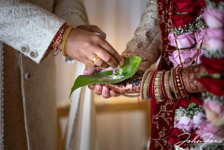 Indian wedding photographer in the Midlands