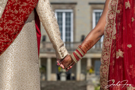 Indian wedding photographer in the Midlands