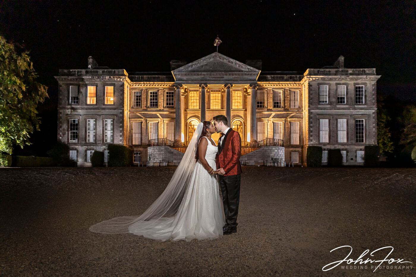 Indian wedding photographer in the Midlands