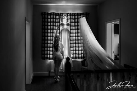 Wedding photographer at Furtho Manor Farm Northamptonshire