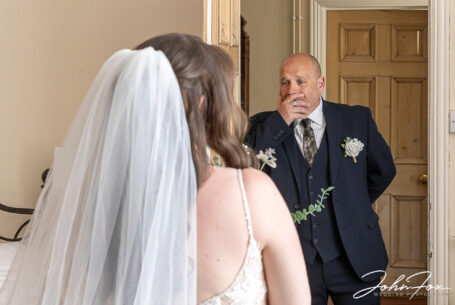Wedding photographer at Furtho Manor Farm Northamptonshire