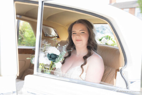 Wedding photographer at Furtho Manor Farm Northamptonshire