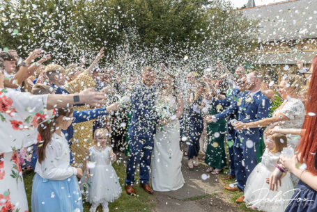 Wedding photographer at Furtho Manor Farm Northamptonshire