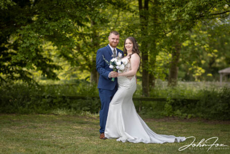 Wedding photographer at Furtho Manor Farm Northamptonshire