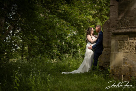 Wedding photographer at Furtho Manor Farm Northamptonshire